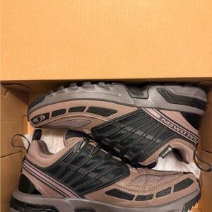 Salomon Women's Athletic Shoes - Black and Brown